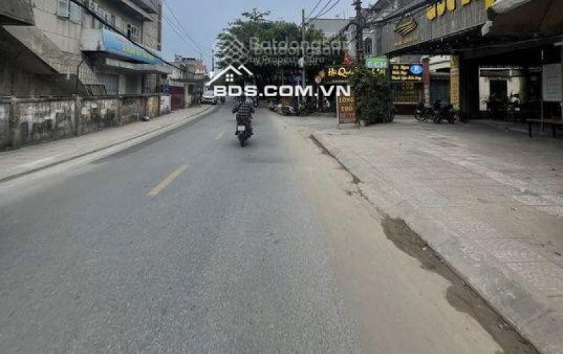 Chính chủ cần bán lô đất vị trí đẹp, giá tốt